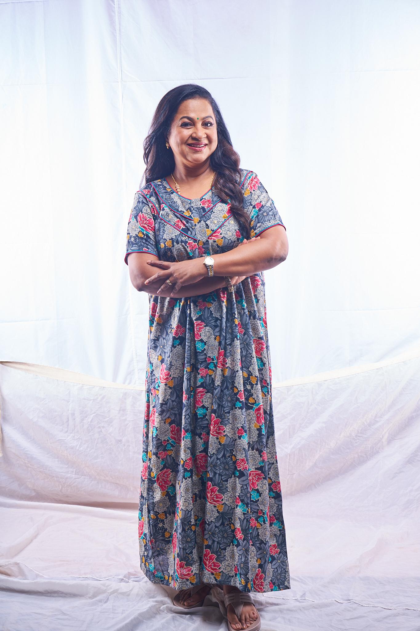 Blush Paisley Cotton Nighty -02 - product media