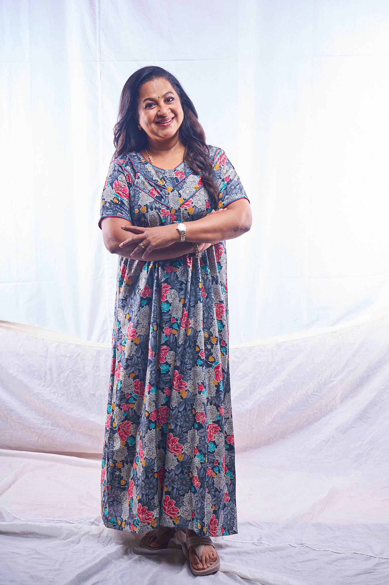 Blush Paisley Cotton Nighty -02 - product media